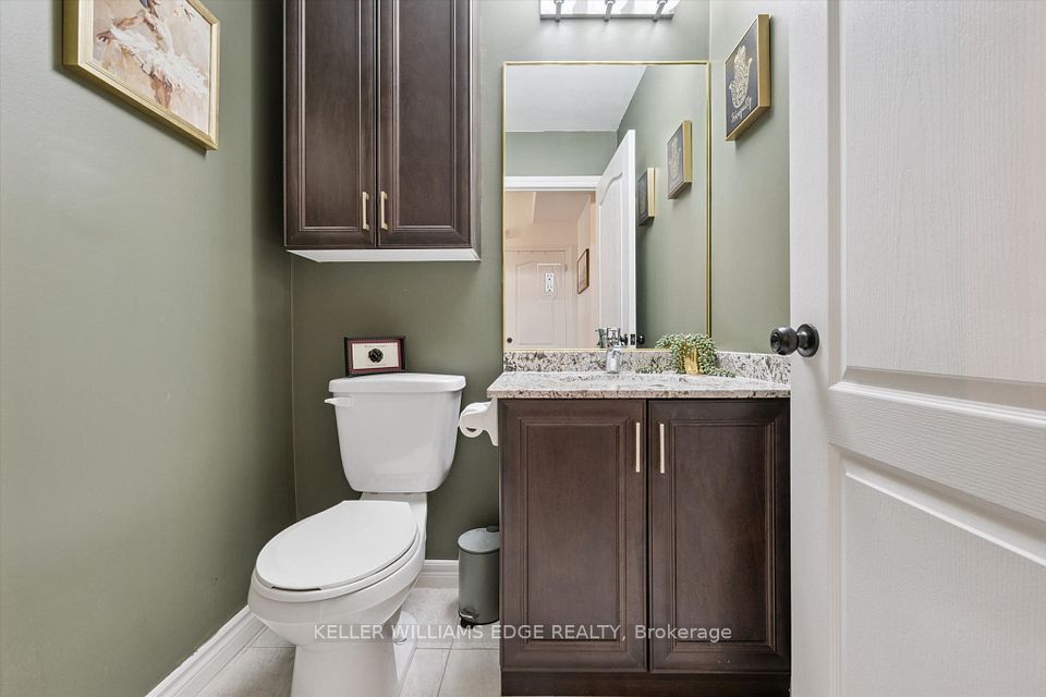 34 Plains Road E 208, Burlington, ON L7T 0B9 19