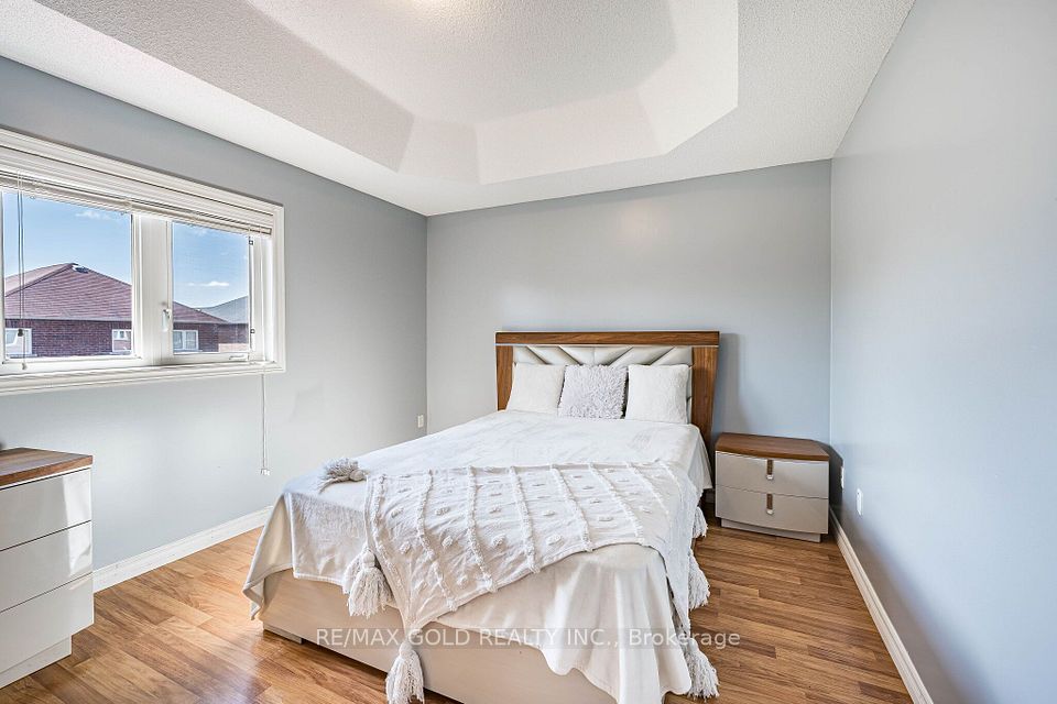 20 Amaranth Crescent, Brampton, ON L7A 0L7 17