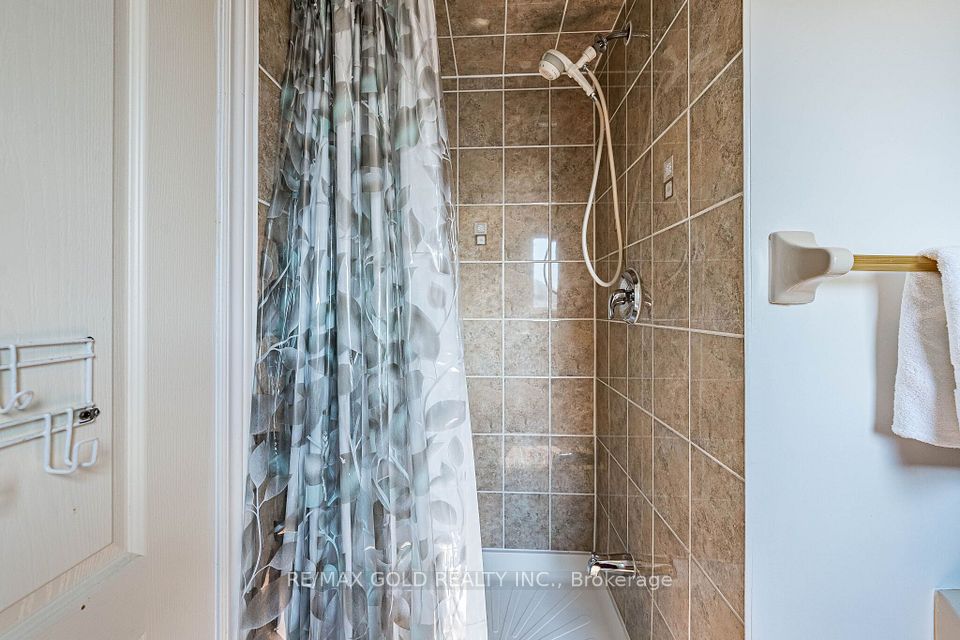 20 Amaranth Crescent, Brampton, ON L7A 0L7 20