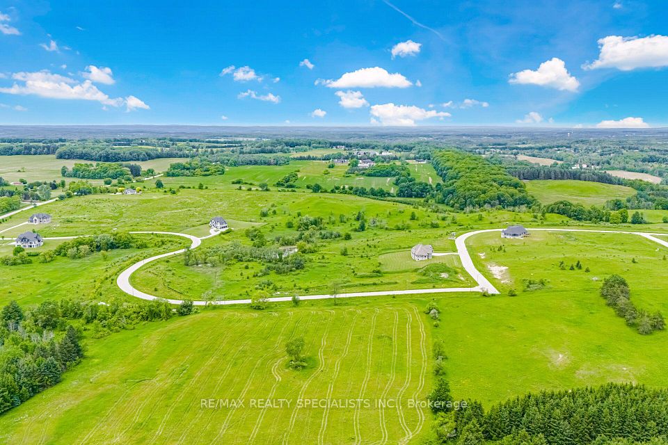 46 Ferrara Drive, Caledon, ON L7E 4L5 7