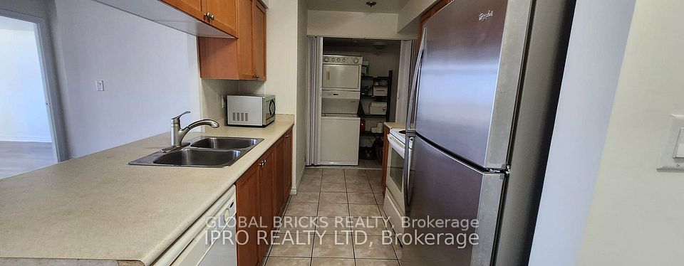 3880 Duke Of York Boulevard 2310, Mississauga, ON L5B 4M7 7