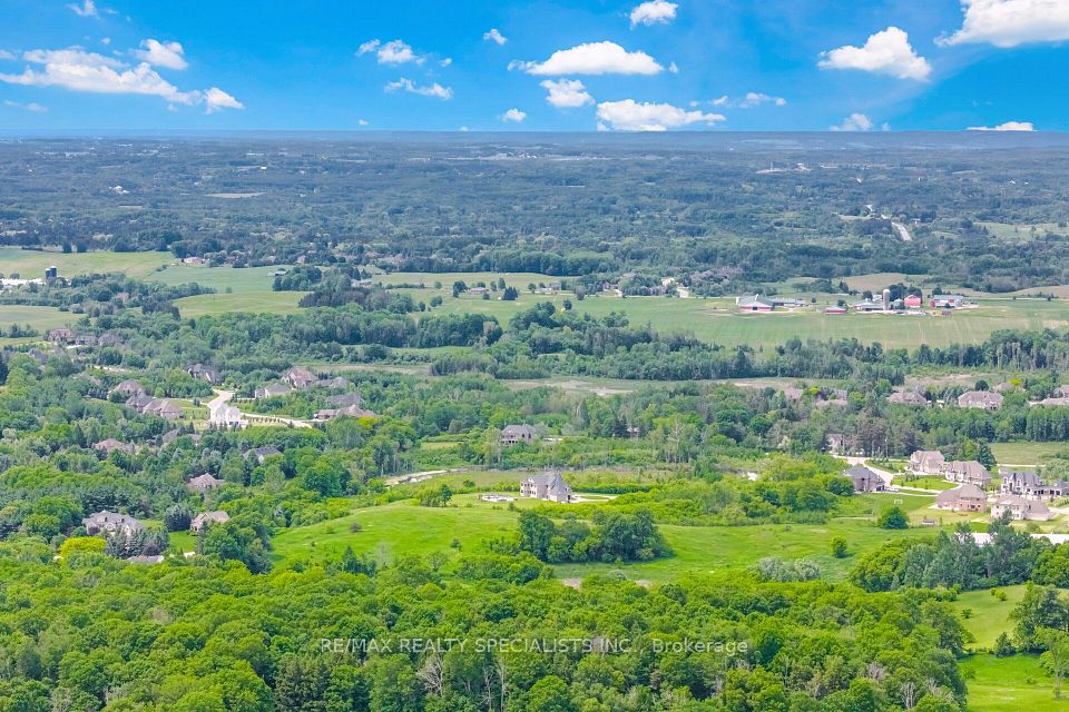 74 Ferrara Drive, Caledon, ON L7E 4L5 14