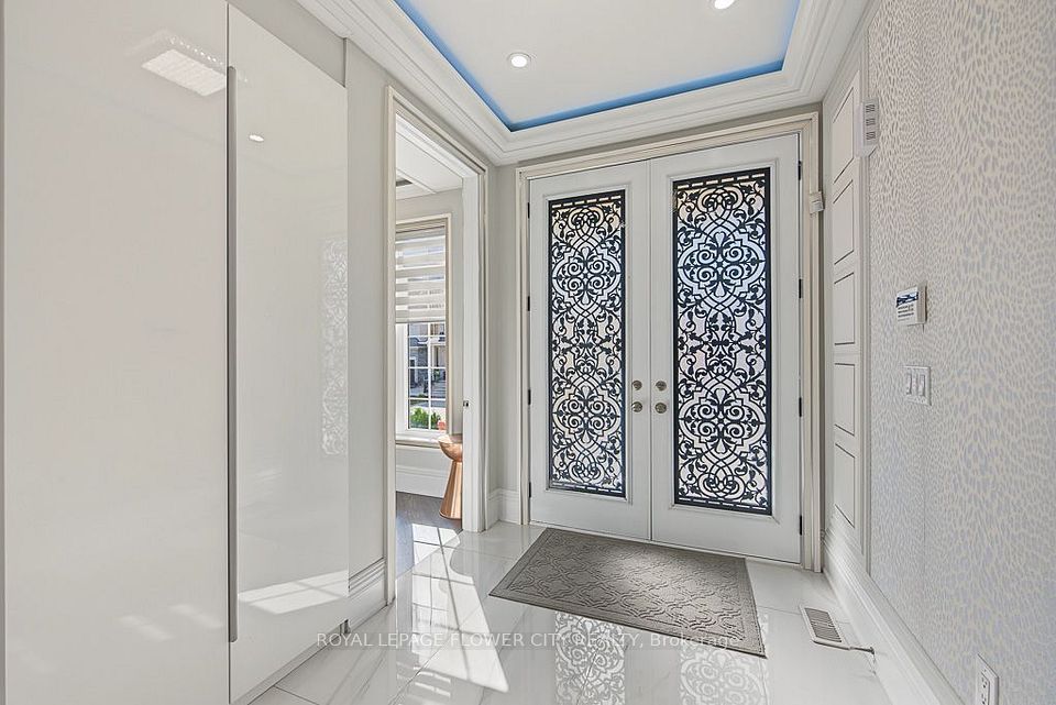 59 Pellegrino Road, Brampton, ON L7A 4V7 2