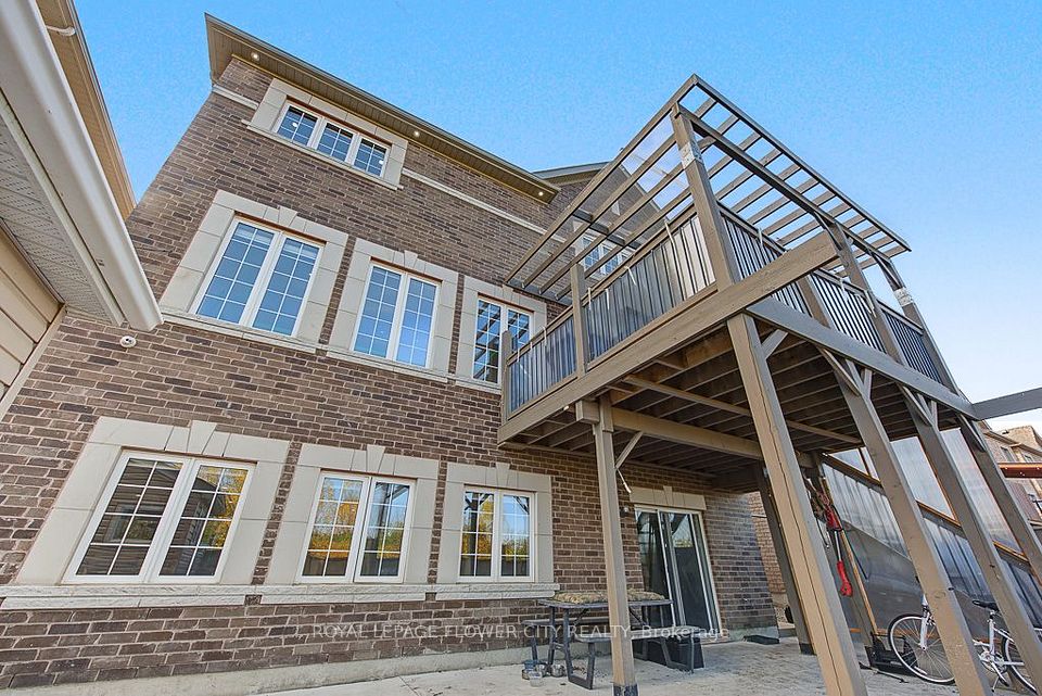 59 Pellegrino Road, Brampton, ON L7A 4V7 24