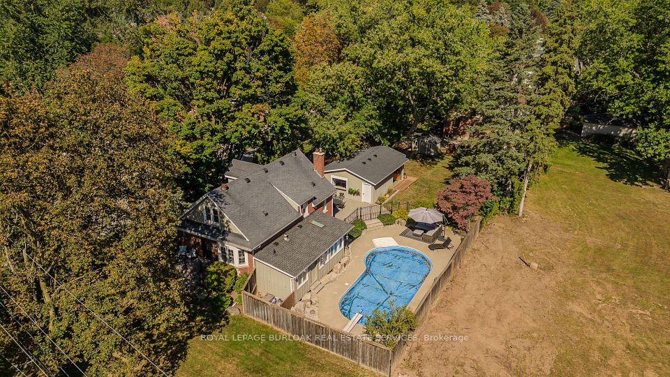 Detached at 911 Lasalle Park Road, Burlington, ON L7T 1M6