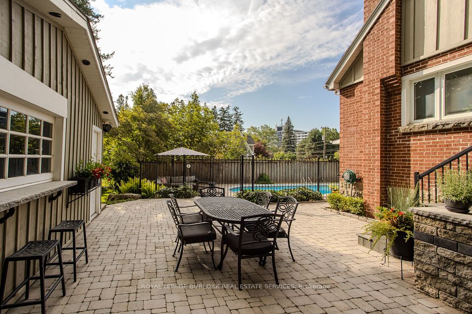 911 Lasalle Park Road, Burlington, ON L7T 1M6 17