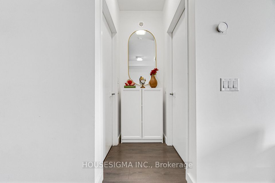 5005 Harvard Road 401, Mississauga, ON L5M 0W5 18