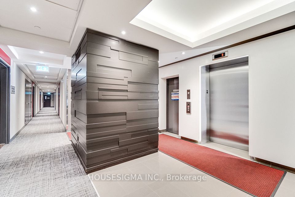 5005 Harvard Road 401, Mississauga, ON L5M 0W5 6