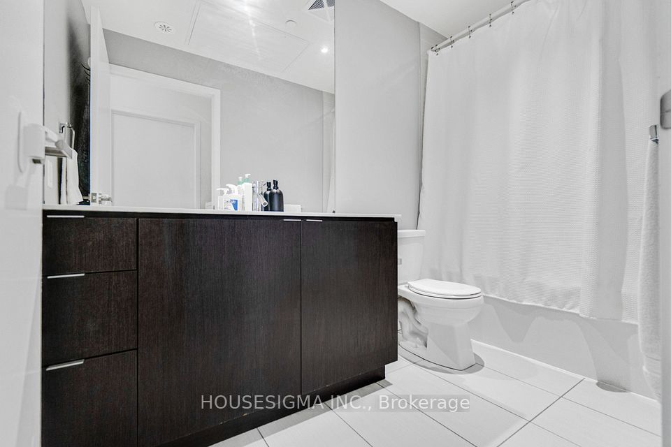 5005 Harvard Road 401, Mississauga, ON L5M 0W5 22