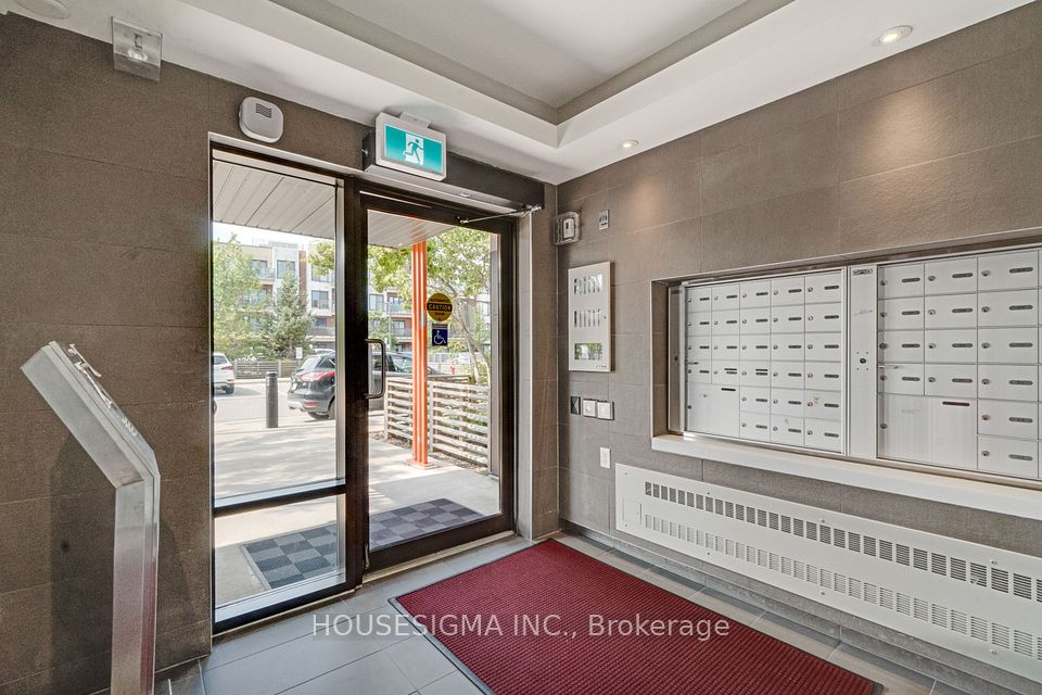 5005 Harvard Road 401, Mississauga, ON L5M 0W5 4