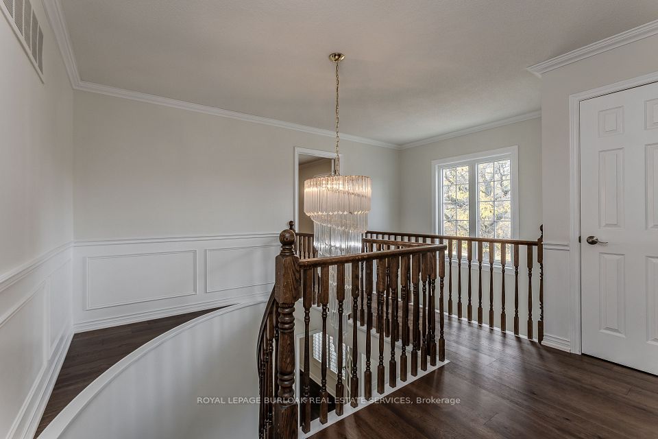 1327 Hazelton Boulevard, Burlington, ON L7P 4V1 17