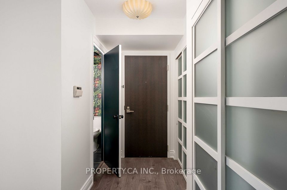 2269 Lake Shore Boulevard W 1701, Toronto, ON M8V 3X6 9