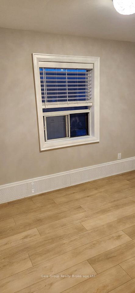 25 Paisley Boulevard E Unit-2, Mississauga, ON L5A 1P3 8