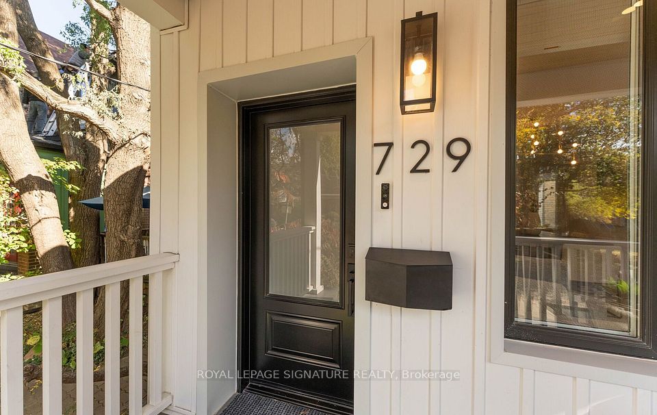 729 Gladstone Avenue, Toronto, ON M6H 3J5 3