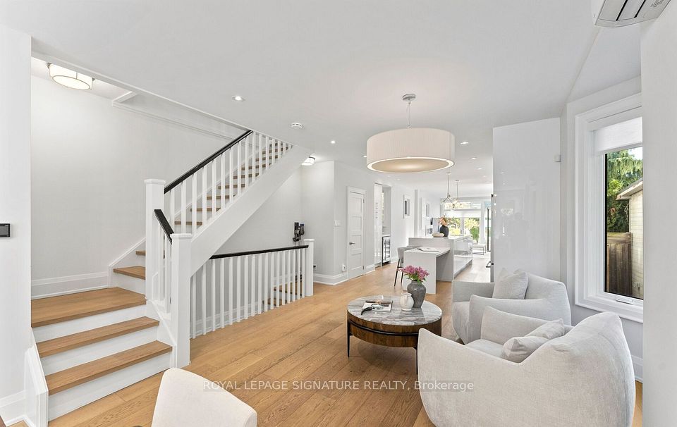 729 Gladstone Avenue, Toronto, ON M6H 3J5 9