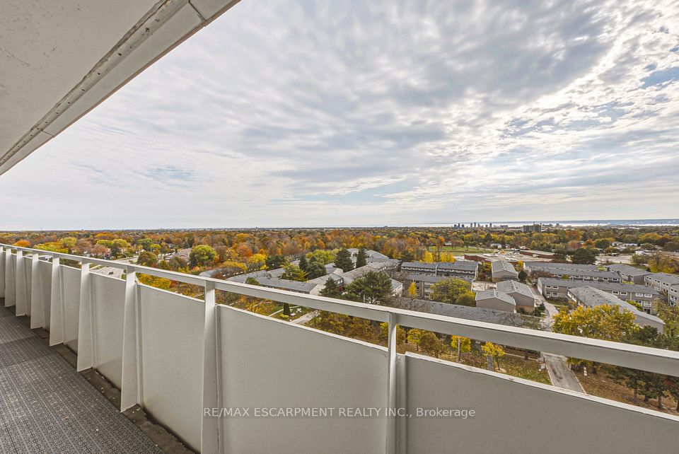 2055 UPPER MIDDLE Road 1005, Burlington, ON L7P 3P4 8