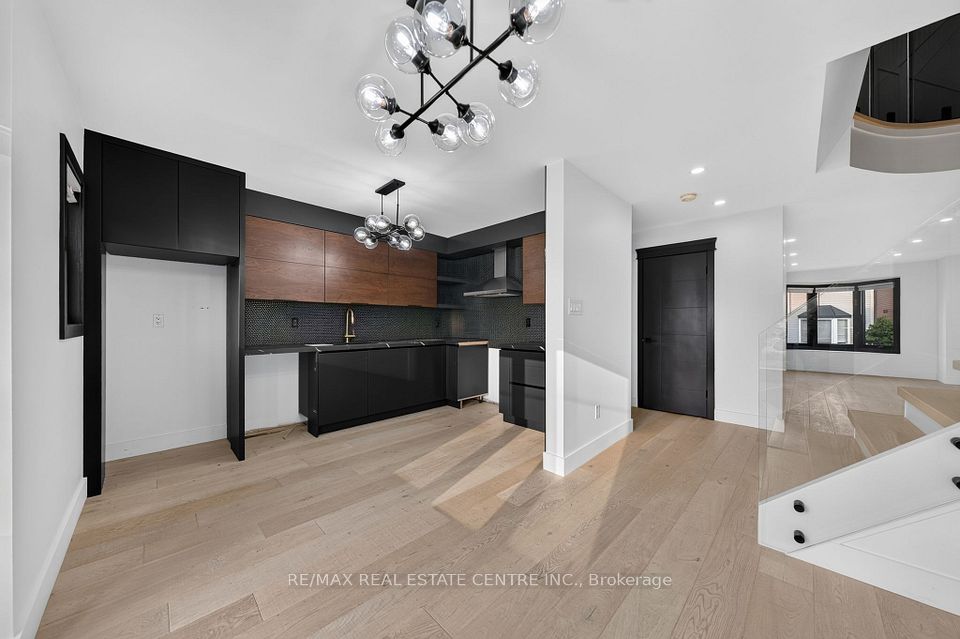 5090 Fairview Street 50, Burlington, ON L7L 7H5 23