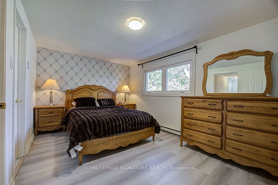 960 Warwick Court 16, Burlington, ON L7T 4C5 23