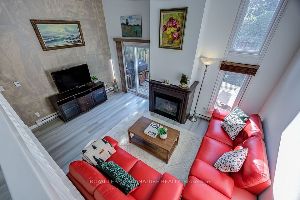 960 Warwick Court 16, Burlington, ON L7T 4C5 21