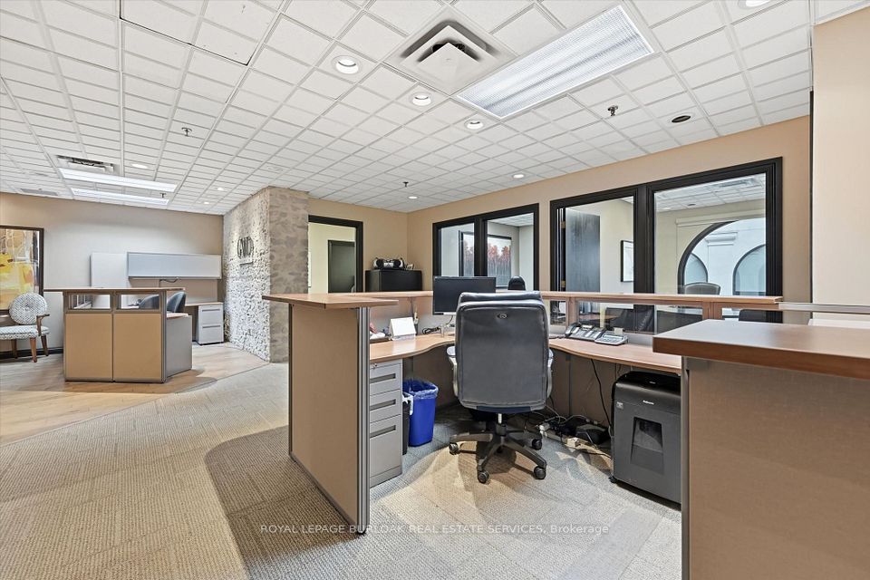 1455 Lakeshore Road 201N, Burlington, ON L7S 1B3 8