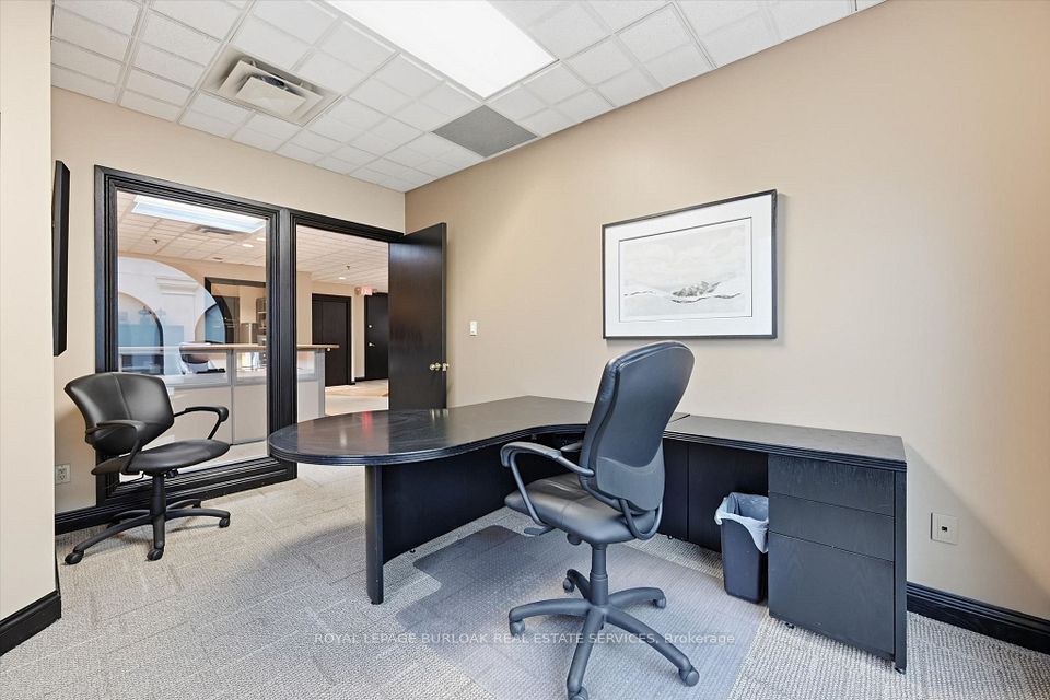1455 Lakeshore Road 201N, Burlington, ON L7S 1B3 17
