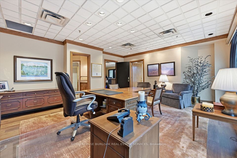 1455 Lakeshore Road 201N, Burlington, ON L7S 1B3 12