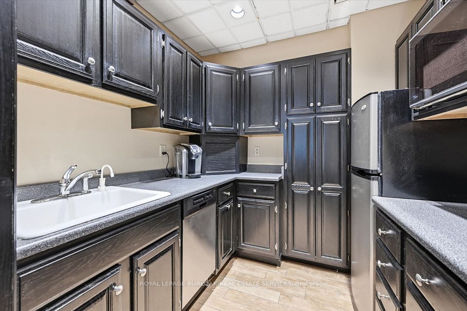 1455 Lakeshore Road 201N, Burlington, ON L7S 1B3 9