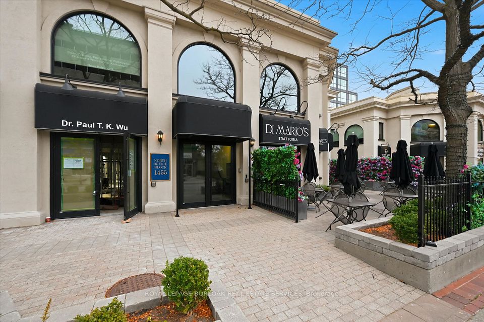 1455 Lakeshore Road 201N, Burlington, ON L7S 1B3 2