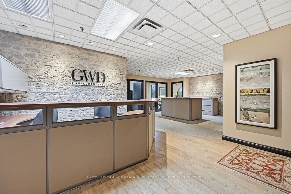 1455 Lakeshore Road 201N, Burlington, ON L7S 1B3 4