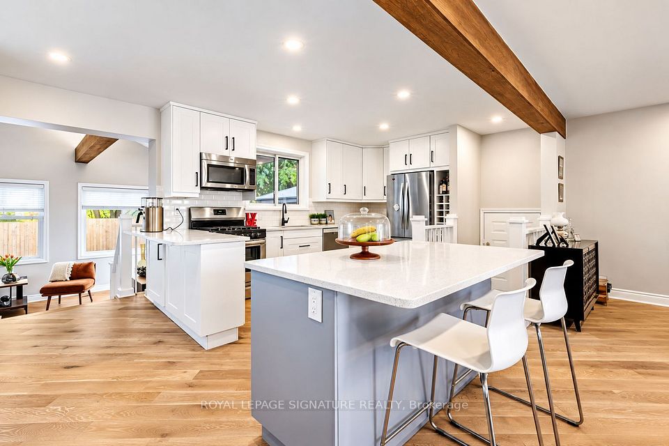 2344 Redfern Road, Burlington, ON L7R 1X3 10