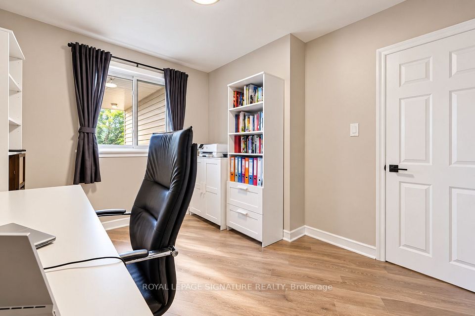 2344 Redfern Road, Burlington, ON L7R 1X3 24