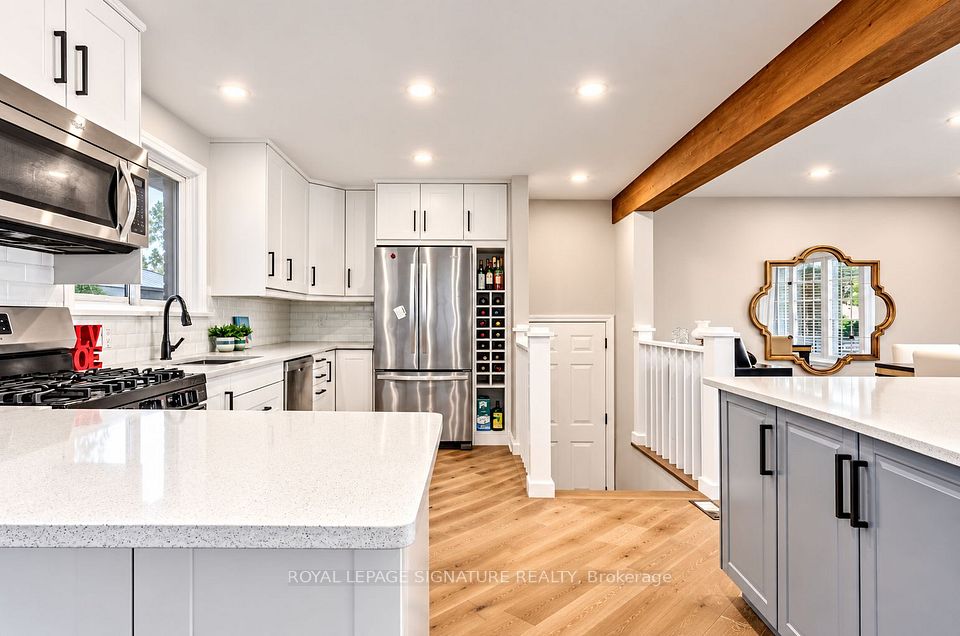 2344 Redfern Road, Burlington, ON L7R 1X3 12