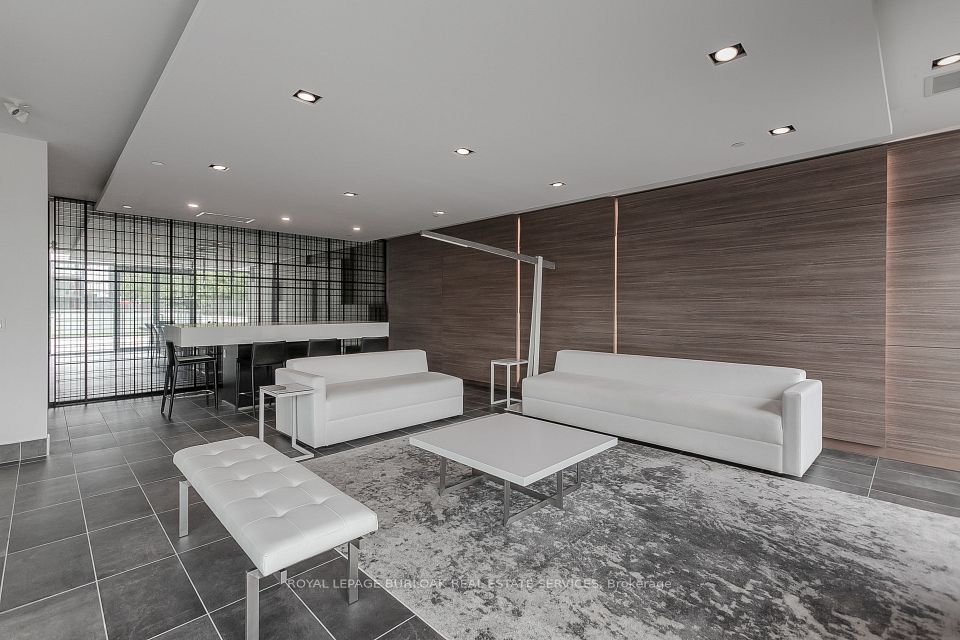 5220 Dundas Street D509, Burlington, ON L7L 0J4 25