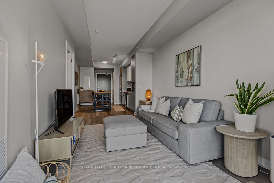 5220 Dundas Street D509, Burlington, ON L7L 0J4 11