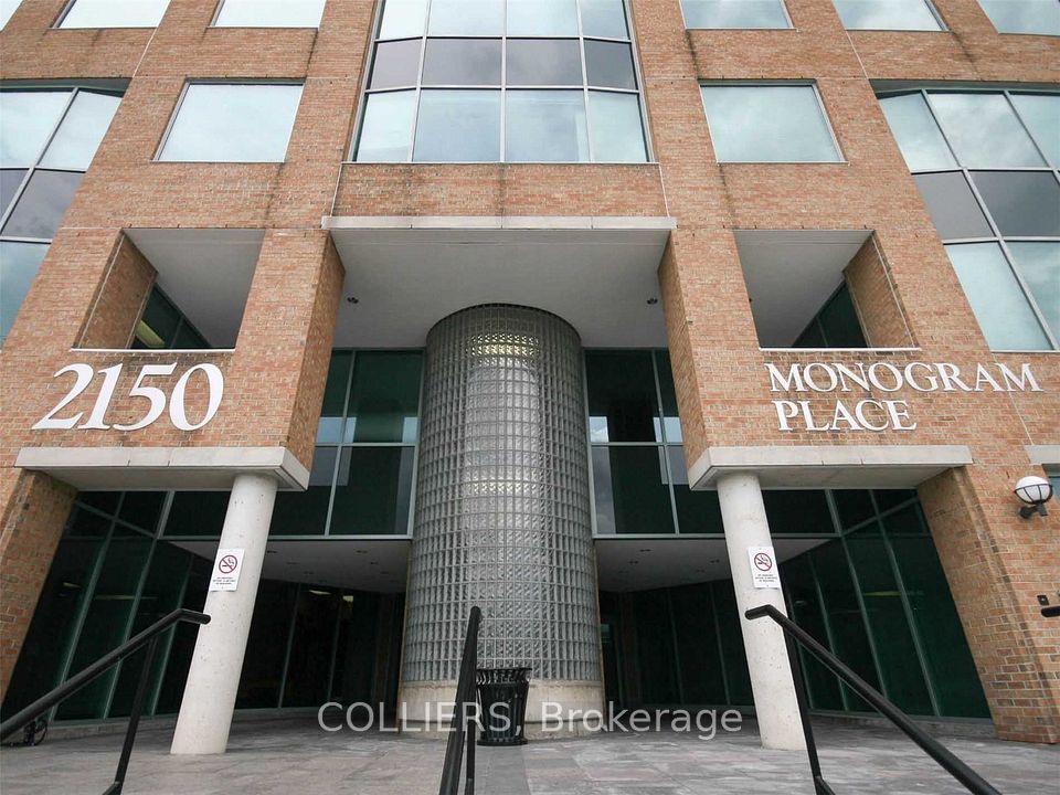2150 Islington Avenue 401, Toronto W09, ON M9P 3V4