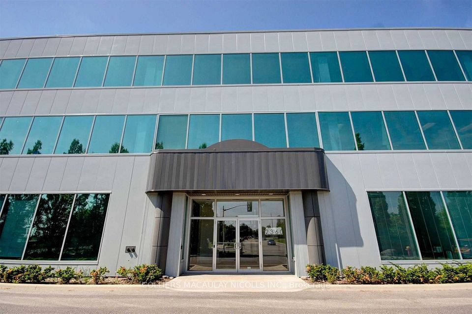 2360 Bristol Circle 204, Oakville, ON L6H 5S3