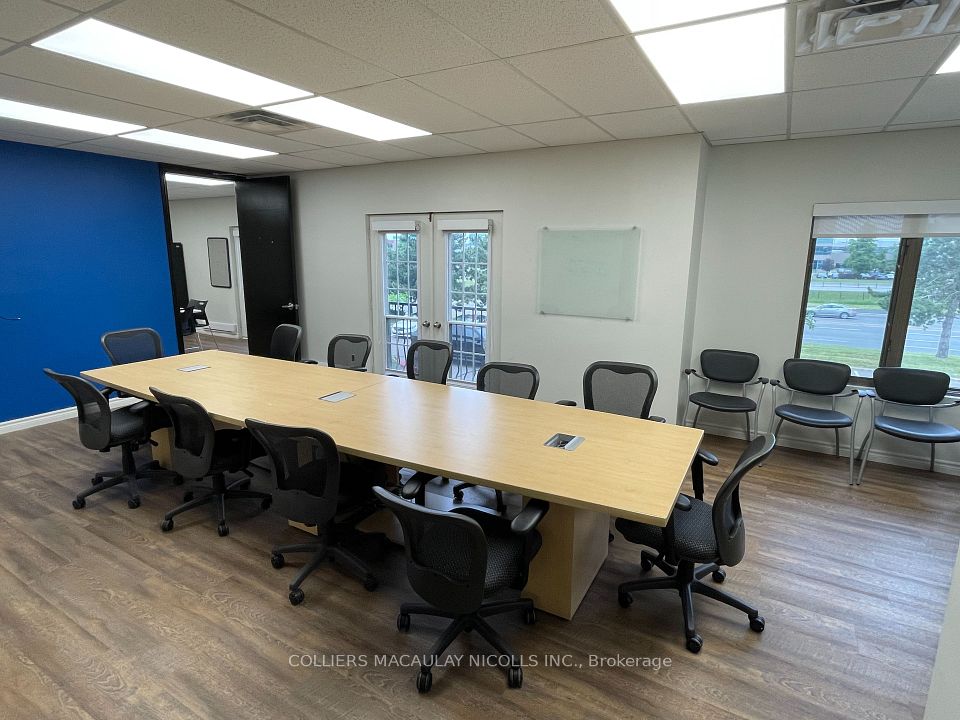 5405 Eglinton Avenue W 206, Toronto W08, ON M9C 5K6