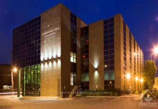 200 CATHERINE Street, Ottawa Centre, ON K2P 2G8