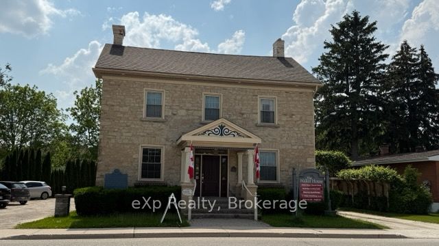 15 MCNAB Street, Brockton, ON N0G 2V0