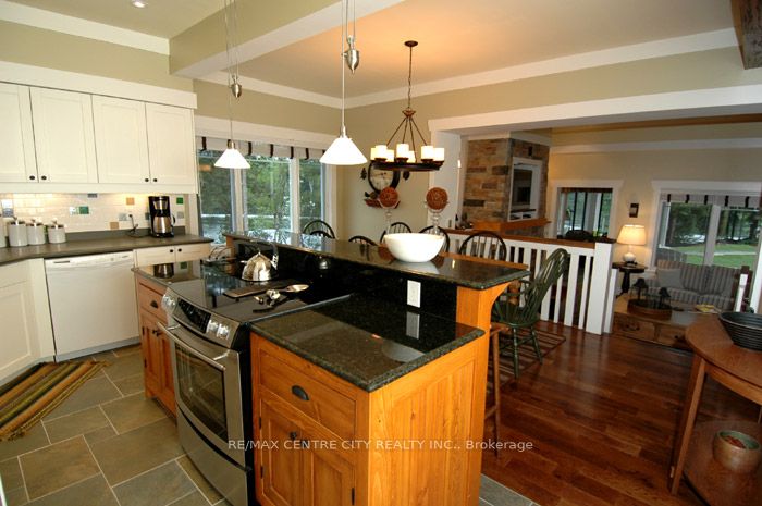 1020 Birch Glen Road Villa16, Lake of Bays, ON P0B 1A0 at 1020 Birch Glen Road Villa16, Lake of Bays, ON P0B 1A0, Lake of Bays, ON, P0B 1A0