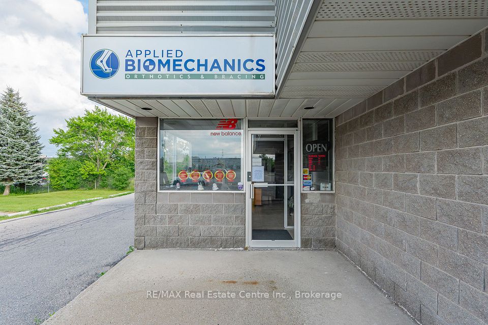 214 Speedvale Avenue W 7, Guelph, ON N1H 1C4