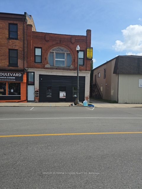 692 DUNDAS Street S 4, Woodstock, ON N4S 1E6