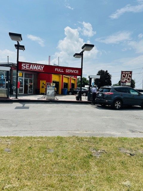 3064 Pitt Street W, Cornwall, ON K6H 1B1