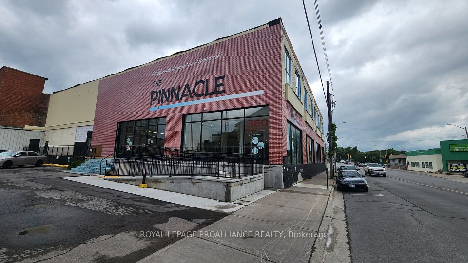 360 Pinnacle Street, Belleville, ON K8N 3B4