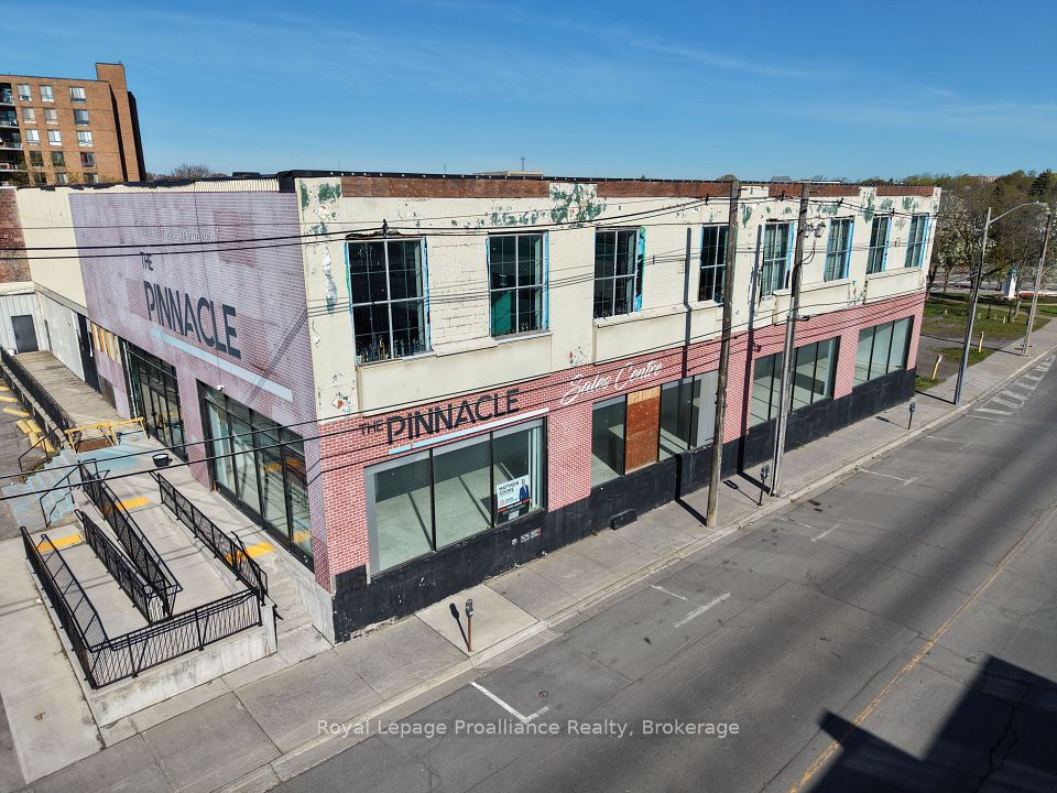 360 Pinnacle Street, Belleville, ON K8N 3B4