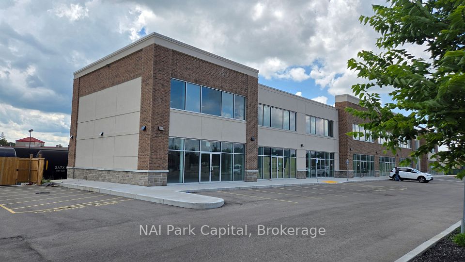 561 York Road 207, Guelph, ON N1E 3J3