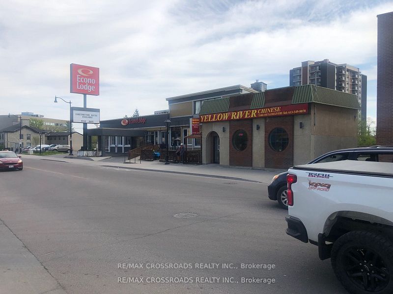 842 Princess Street, Kingston, ON K7L 1G3