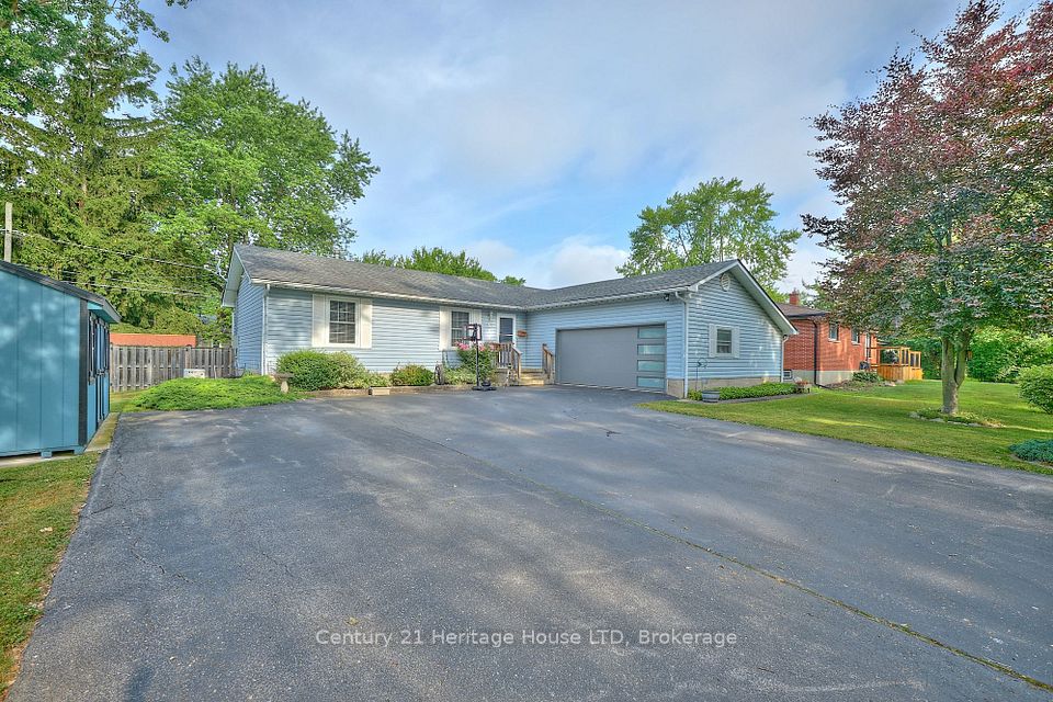655 Parkdale Avenue, Fort Erie, ON L2A 5B5 at 655 Parkdale Avenue, Fort Erie, ON L2A 5B5, Fort Erie, ON, L2A 5B5