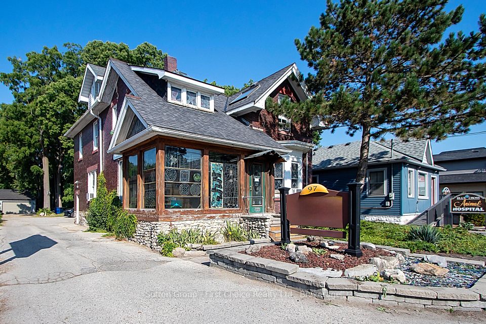 97 Wharncliffe Road S, London South, ON N6J 2K2