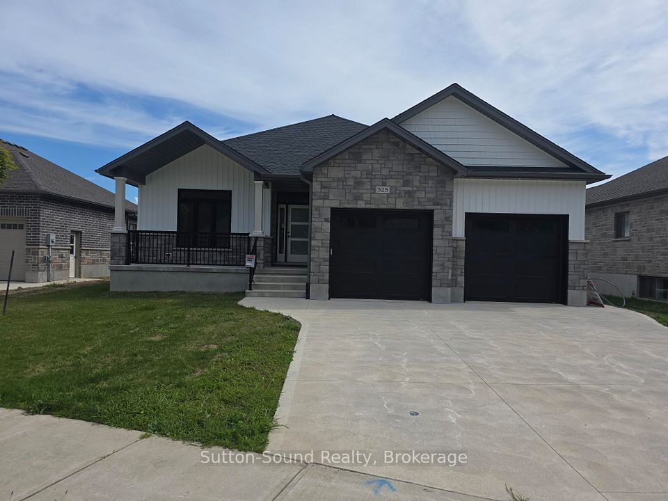 325 6TH Avenue W, Owen Sound, ON N4K 0E4 at 325 6TH Avenue W, Owen Sound, ON N4K 0E4, Owen Sound, ON, N4K 0E4